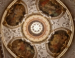 Zdobený strop divadla