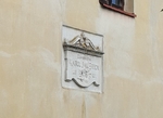Kamenná deska na domě K.J.E. Kamenná deska na domě K.J.E.